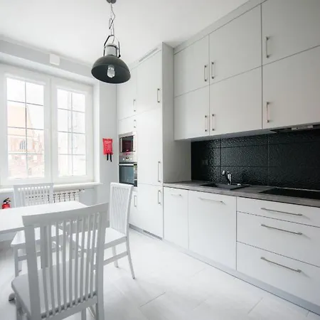 Wide Street Хостел