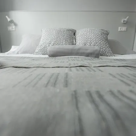 Wide Street Хостел